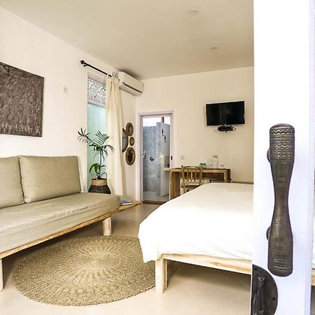 Mondo Surf Village Canggu Екстериор снимка