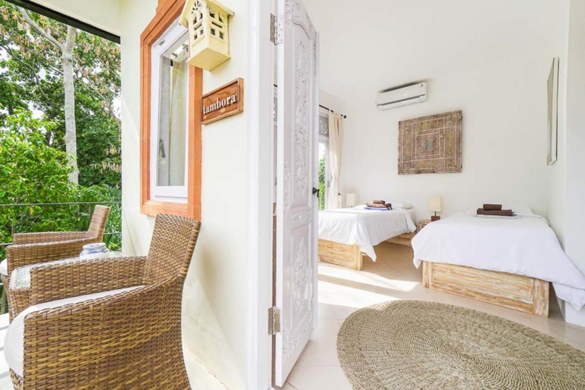 Mondo Surf Village Canggu Екстериор снимка